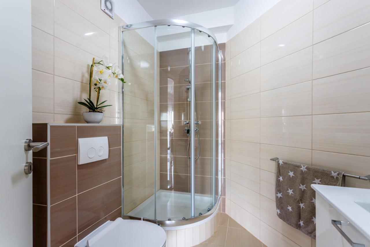 Luxury Apartments Budimir Podstrana Exterior foto