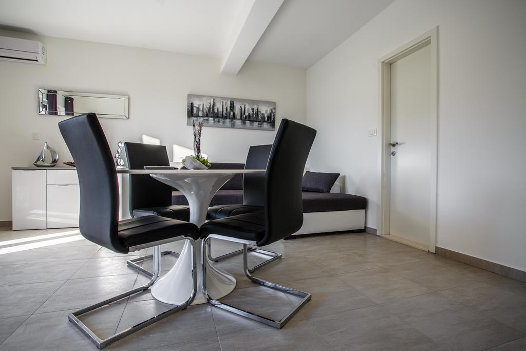Luxury Apartments Budimir Podstrana Exterior foto